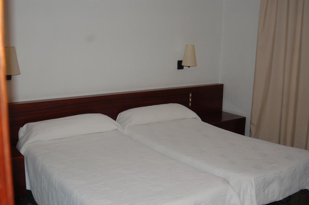 Hotel Betriu Коль-да-Нарґо Екстер'єр фото